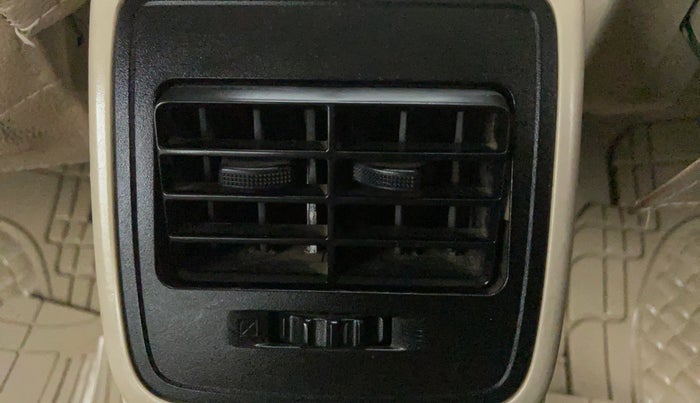 2017 Maruti Dzire VXI AMT, Petrol, Automatic, 68,170 km, Rear Ac