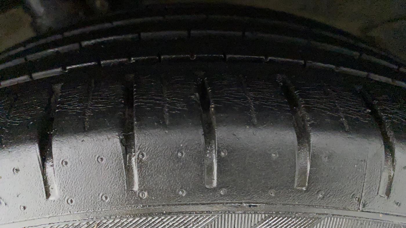 2018 Maruti Ciaz ALPHA 1.4 VVT AMT, Petrol, Automatic, 20,315 km, Left Rear Tyre Tread