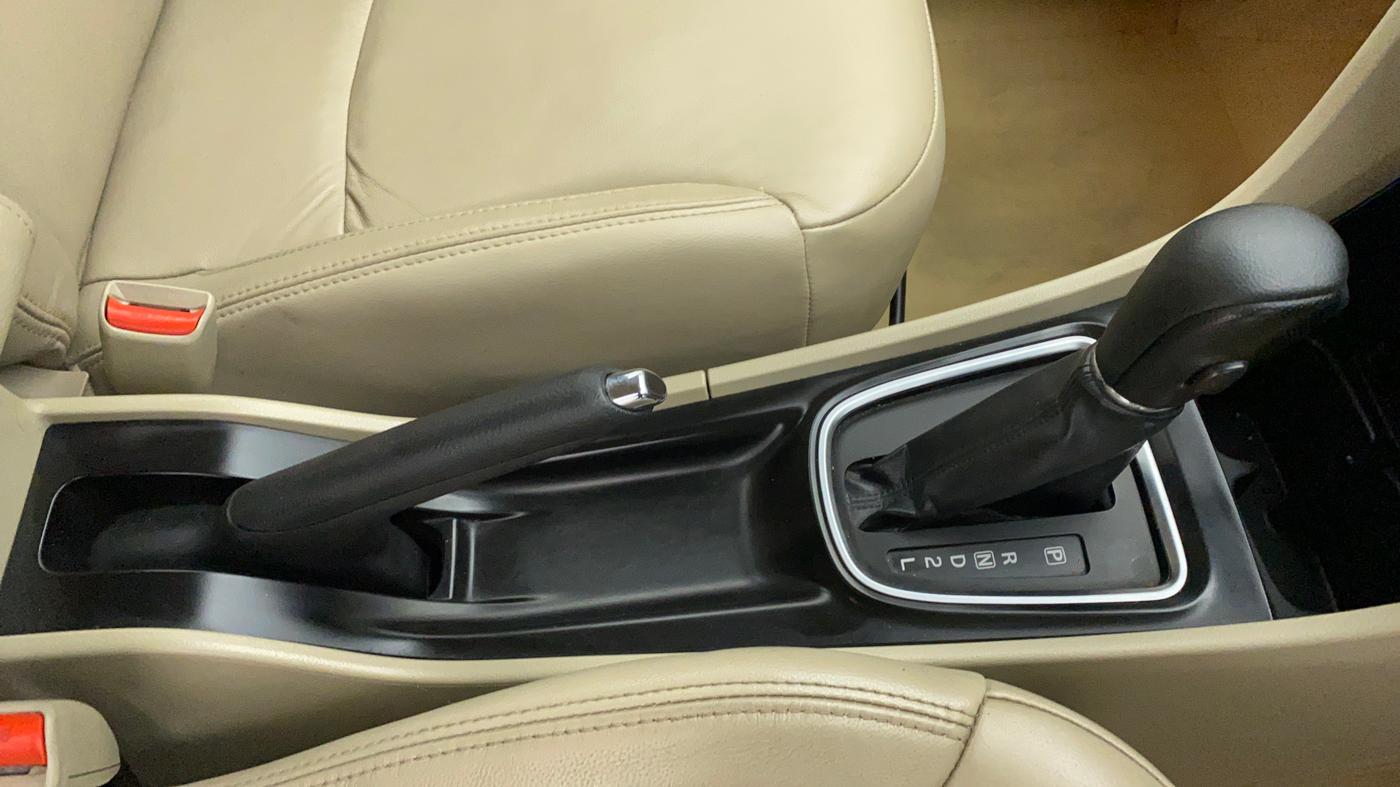 2018 Maruti Ciaz ALPHA 1.4 VVT AMT, Petrol, Automatic, 20,315 km, Gear Lever