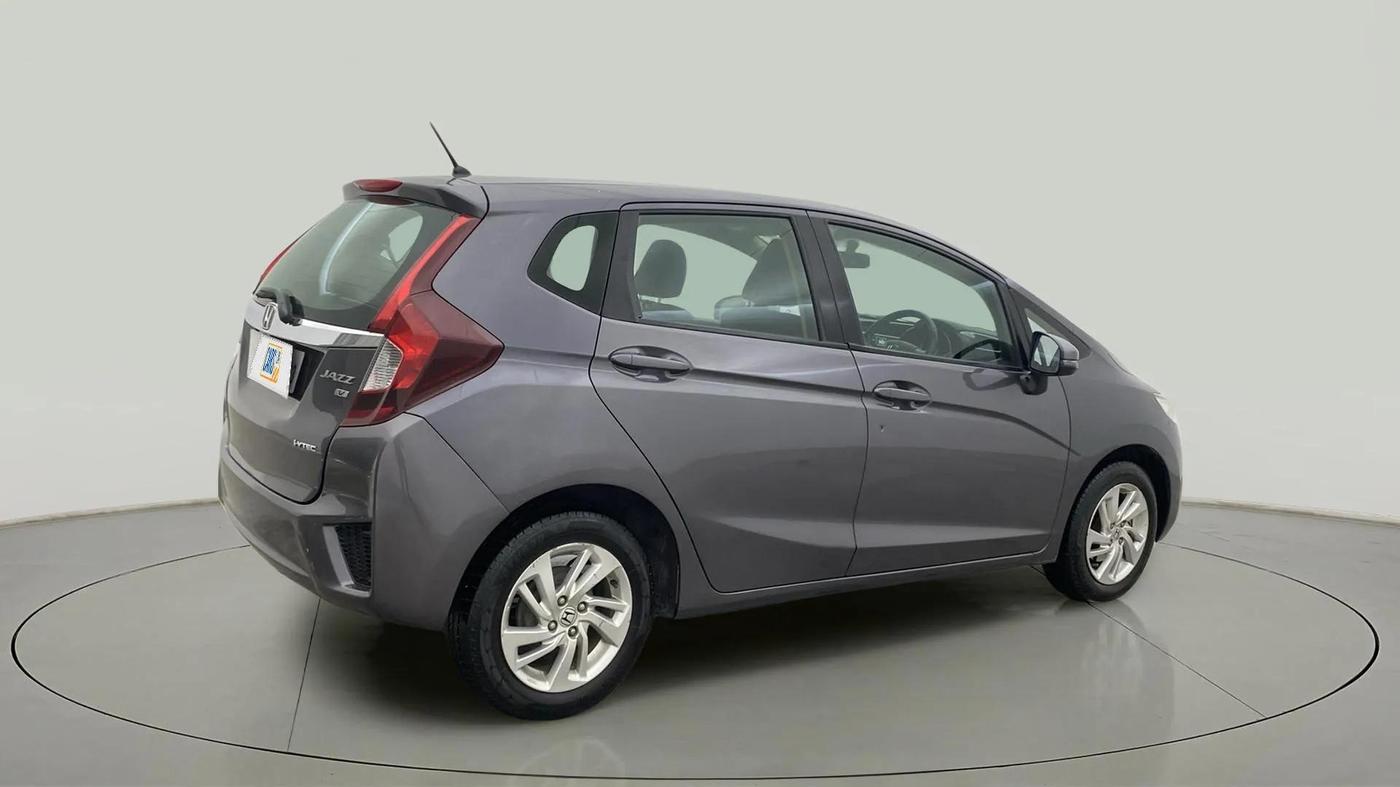 2017 Honda Jazz 1.2L I-VTEC V AT, Petrol, Automatic, 39,044 km, Right Back Diagonal