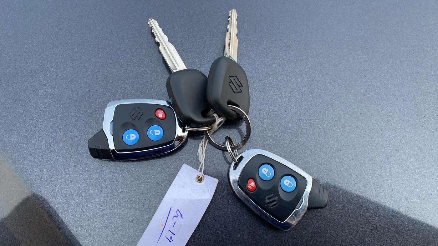 2022 Maruti Alto LXI O, Petrol, Manual, 18,572 km, Key Close Up