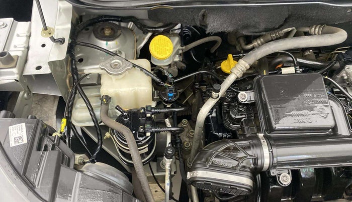 2019 Renault TRIBER RXZ, Petrol, Manual, 86,532 km, Engine View - Right