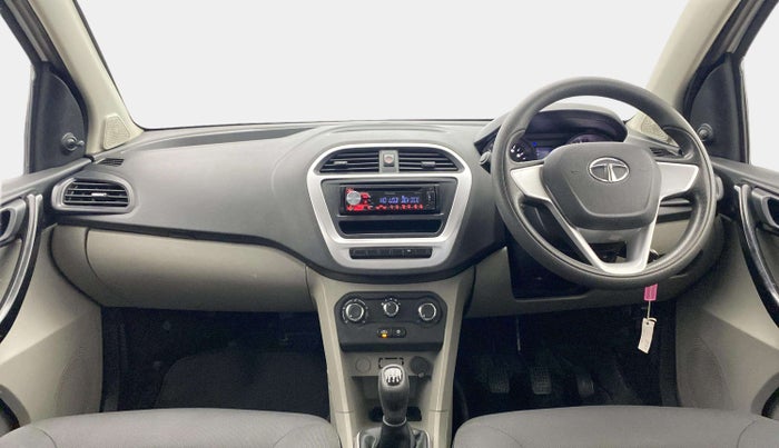 2017 Tata Tiago XM PETROL, Petrol, Manual, 46,900 km, Dashboard
