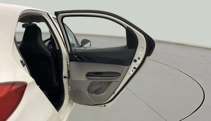 2017 Tata Tiago XM PETROL, Petrol, Manual, 46,900 km, RHS Rear Door