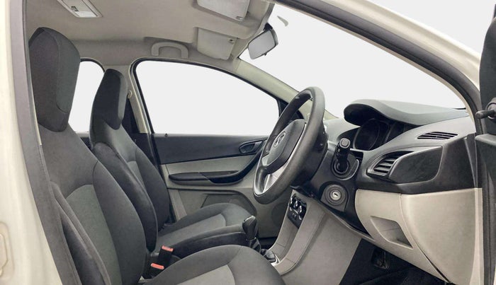 2017 Tata Tiago XM PETROL, Petrol, Manual, 46,900 km, Right Side Front Door Cabin