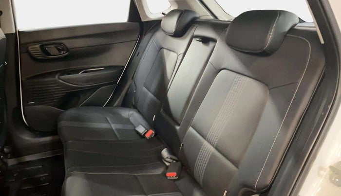 2021 Hyundai NEW I20 ASTA (O) 1.0 TURBO GDI DCT, Petrol, Automatic, 4,118 km, Right Side Rear Door Cabin