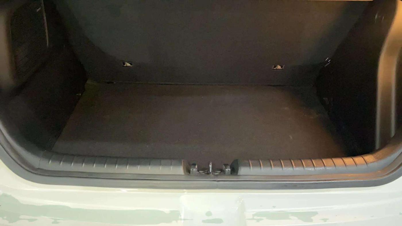 2021 Hyundai NEW I20 ASTA (O) 1.0 TURBO GDI DCT, Petrol, Automatic, 4,118 km, Boot Inside