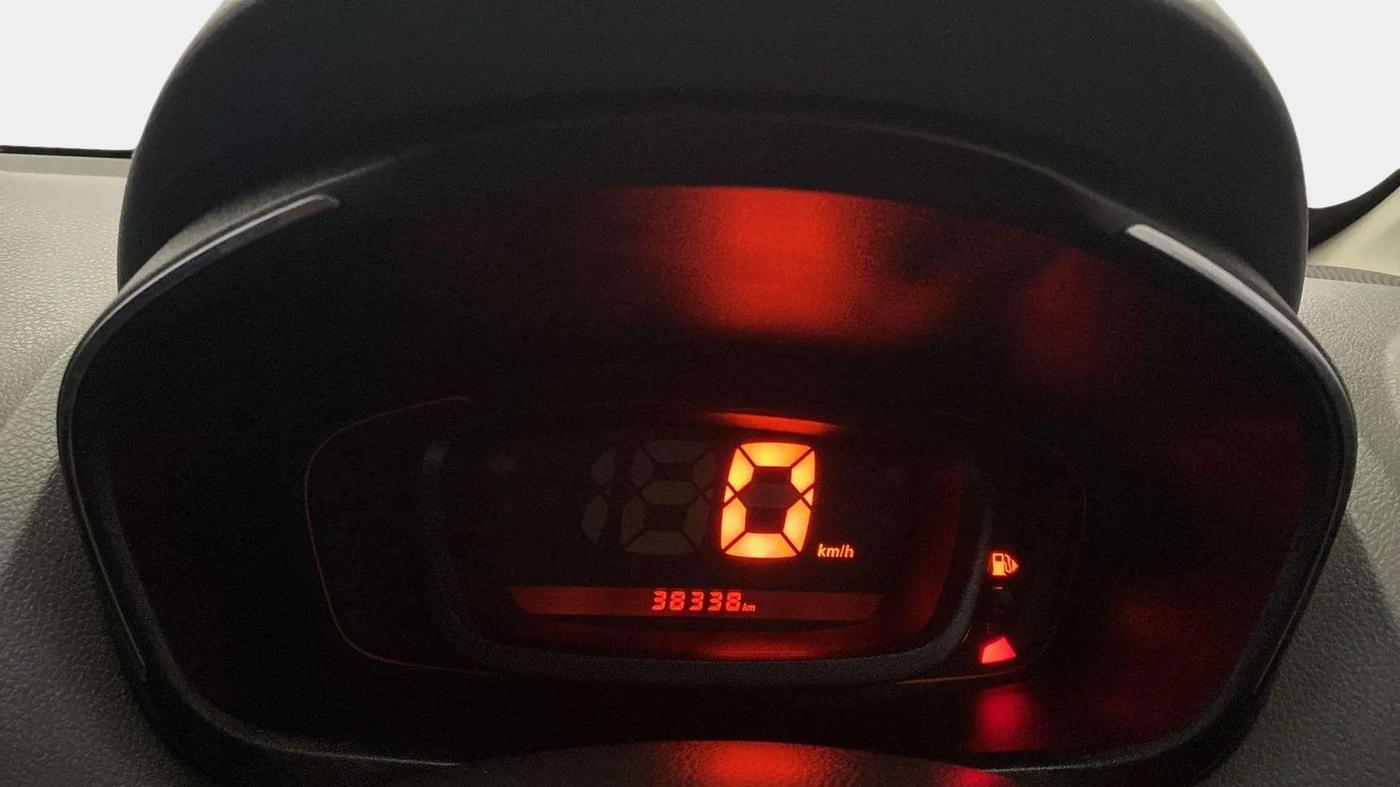 2018 Renault Kwid RXT 1.0 (O), Petrol, Manual, 38,375 km, Odometer Image