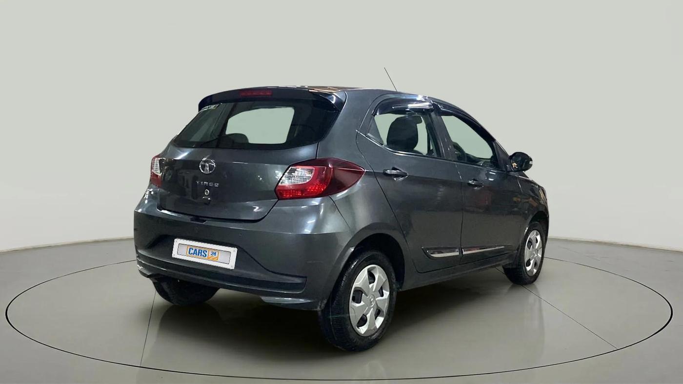 2022 Tata Tiago XT (O) PETROL, Petrol, Manual, 15,229 km, Right Back Diagonal