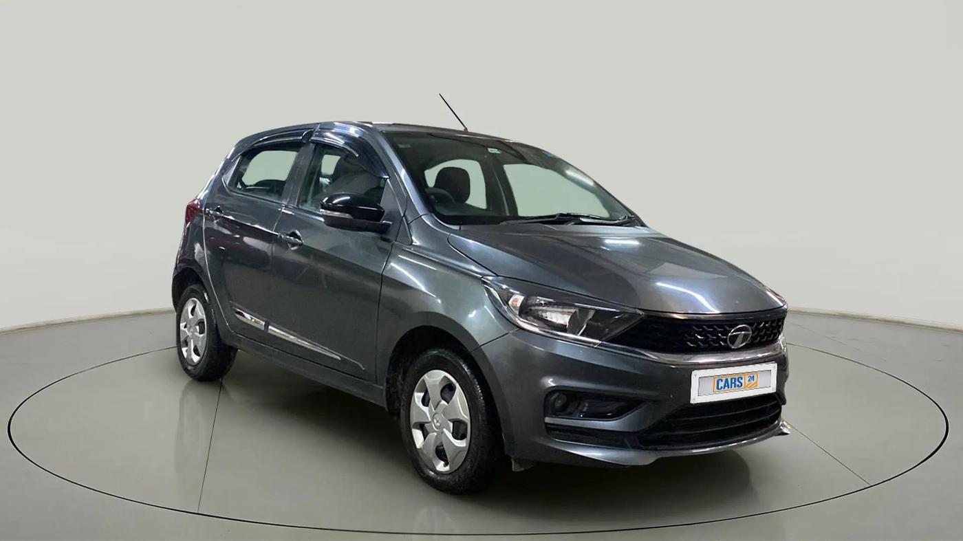 2022 Tata Tiago XT (O) PETROL, Petrol, Manual, 15,229 km, SRP