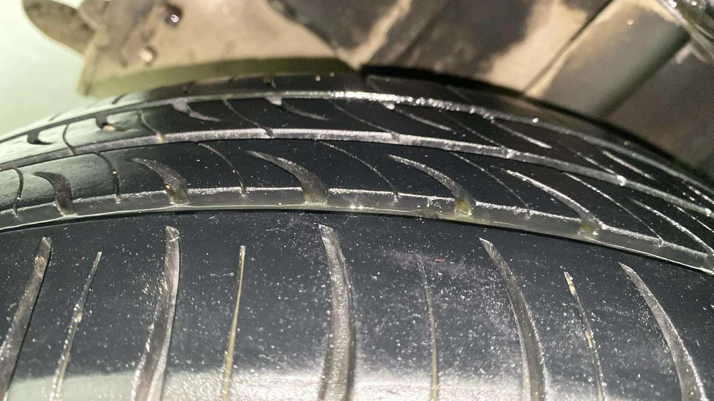 2022 Tata TIGOR XZ CNG, CNG, Manual, 82,289 km, Right Rear Tyre Tread