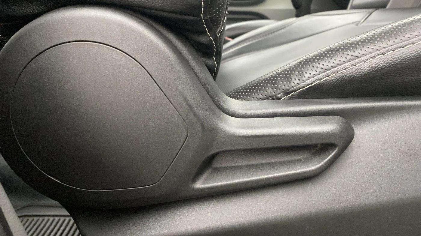 2022 Tata TIGOR XZ CNG, CNG, Manual, 82,289 km, Driver Side Adjustment Panel