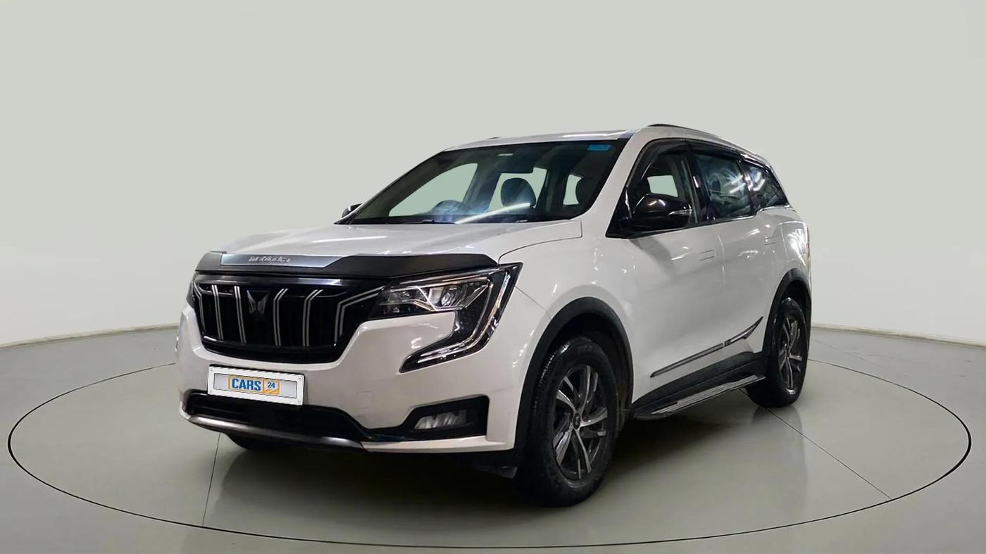 2021 Mahindra XUV700 AX 5 P MT 7 STR, Petrol, Manual, 43,182 km, Left Front Diagonal