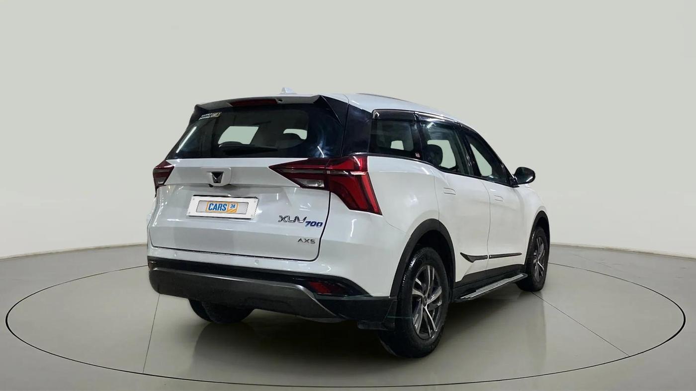 2021 Mahindra XUV700 AX 5 P MT 7 STR, Petrol, Manual, 43,182 km, Right Back Diagonal