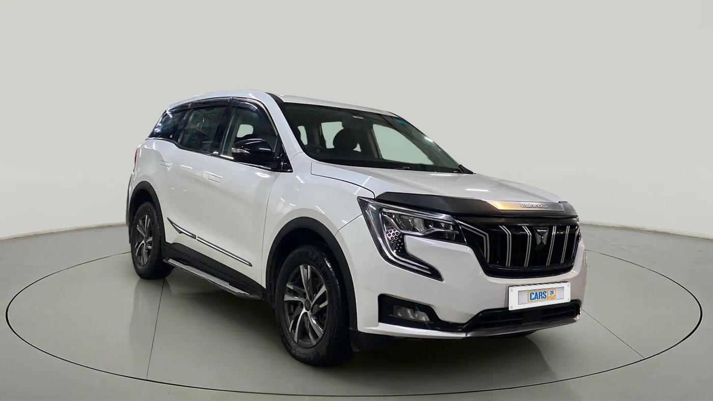2021 Mahindra XUV700 AX 5 P MT 7 STR, Petrol, Manual, 43,182 km, SRP