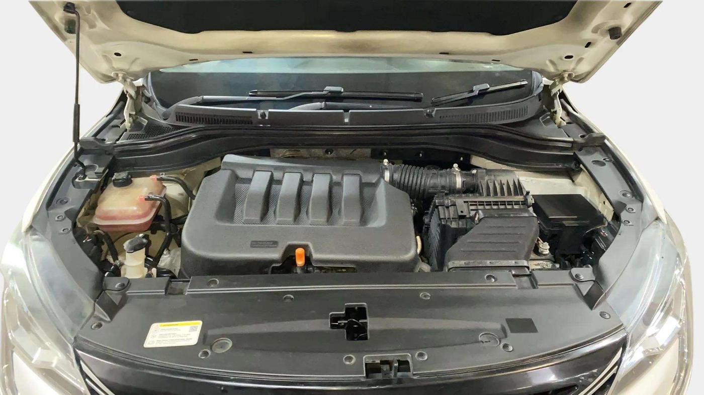 2021 Mahindra XUV700 AX 5 P MT 7 STR, Petrol, Manual, 43,182 km, Open Bonet