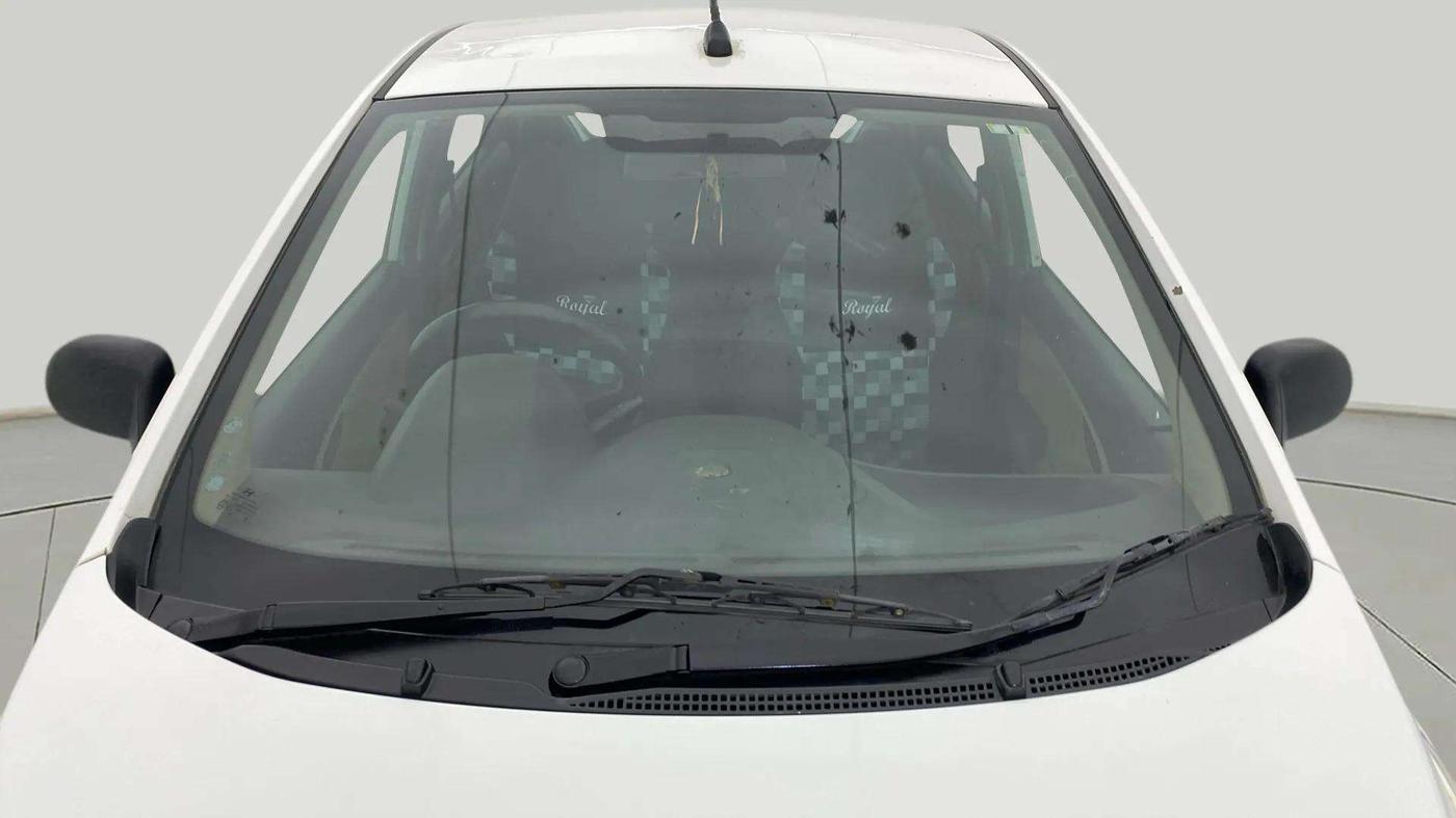 2015 Hyundai Eon ERA +, Petrol, Manual, 95,466 km, Front Windshield