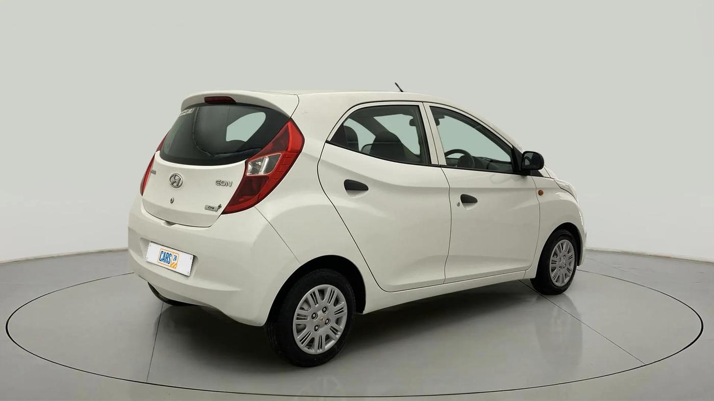 2015 Hyundai Eon ERA +, Petrol, Manual, 95,466 km, Right Back Diagonal