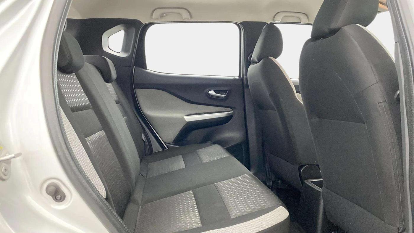 2023 Nissan MAGNITE XL, Petrol, Manual, 18,606 km, Right Side Rear Door Cabin