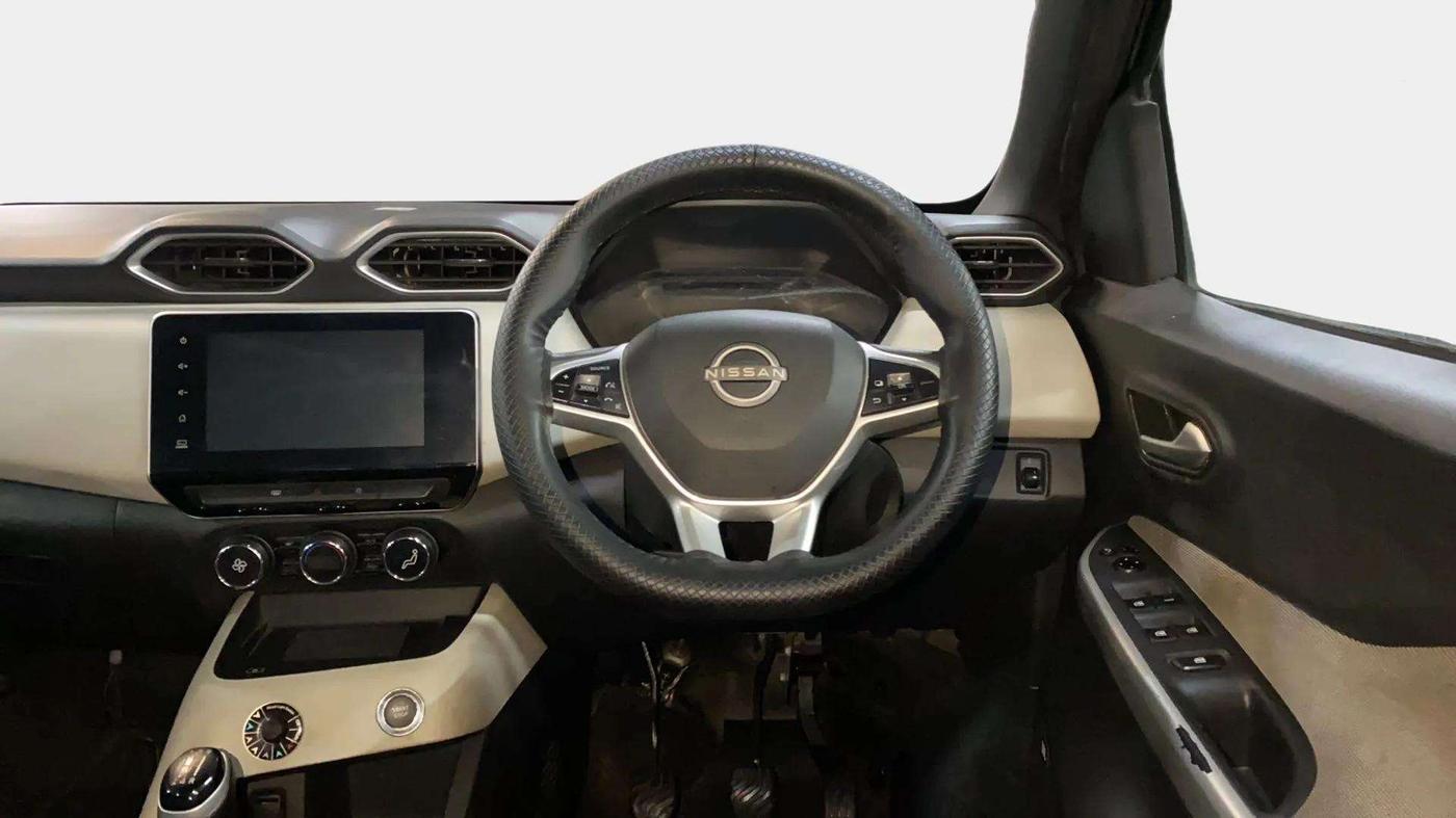 2021 Nissan MAGNITE XV TURBO, Petrol, Manual, 38,971 km, Steering Wheel Close Up