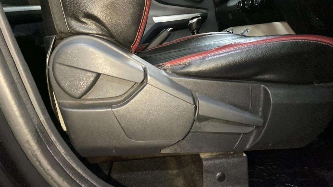 2021 Nissan MAGNITE XV TURBO, Petrol, Manual, 38,971 km, Driver Side Adjustment Panel