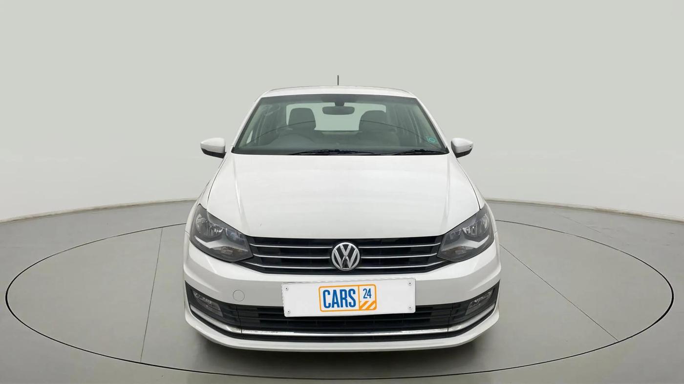 2016 Volkswagen Vento HIGHLINE 1.6 MPI, Petrol, Manual, 59,747 km, Front