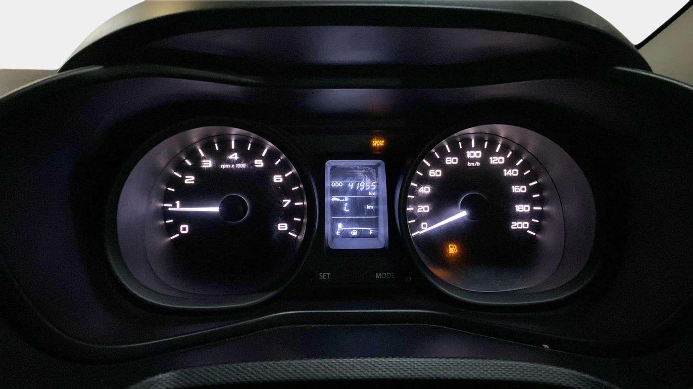 2018 Tata NEXON XM PETROL, Petrol, Manual, 41,959 km, Odometer Image