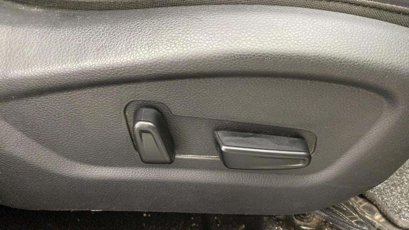 2020 KIA SELTOS GTX PLUS AT 1.5 DIESEL, Diesel, Automatic, 64,170 km, Driver Side Adjustment Panel