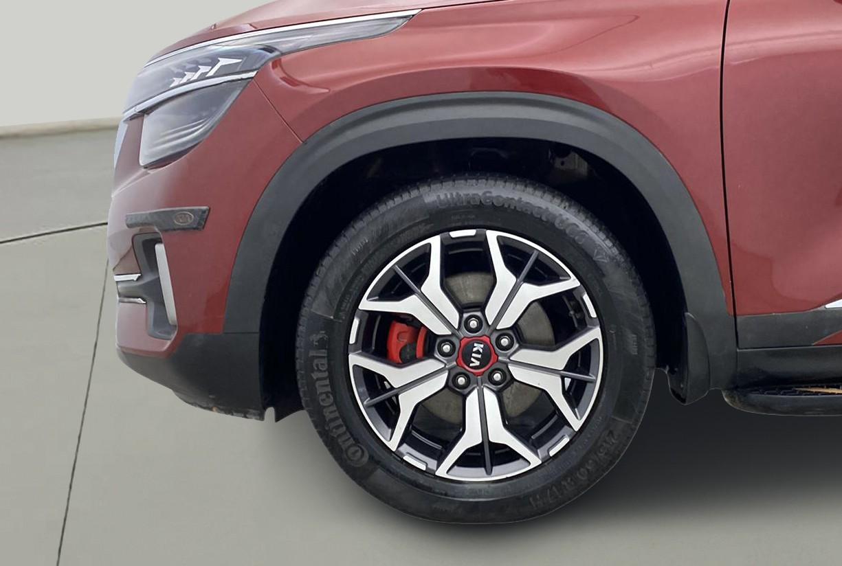 2020 KIA SELTOS GTX PLUS AT 1.5 DIESEL, Diesel, Automatic, 64,170 km, Left Front Wheel