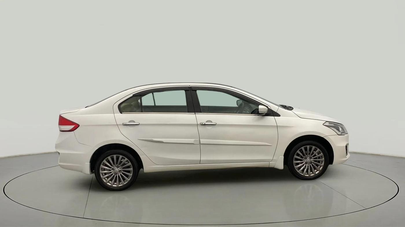 2017 Maruti Ciaz ALPHA 1.4 PETROL, Petrol, Manual, 89,408 km, Right Side View
