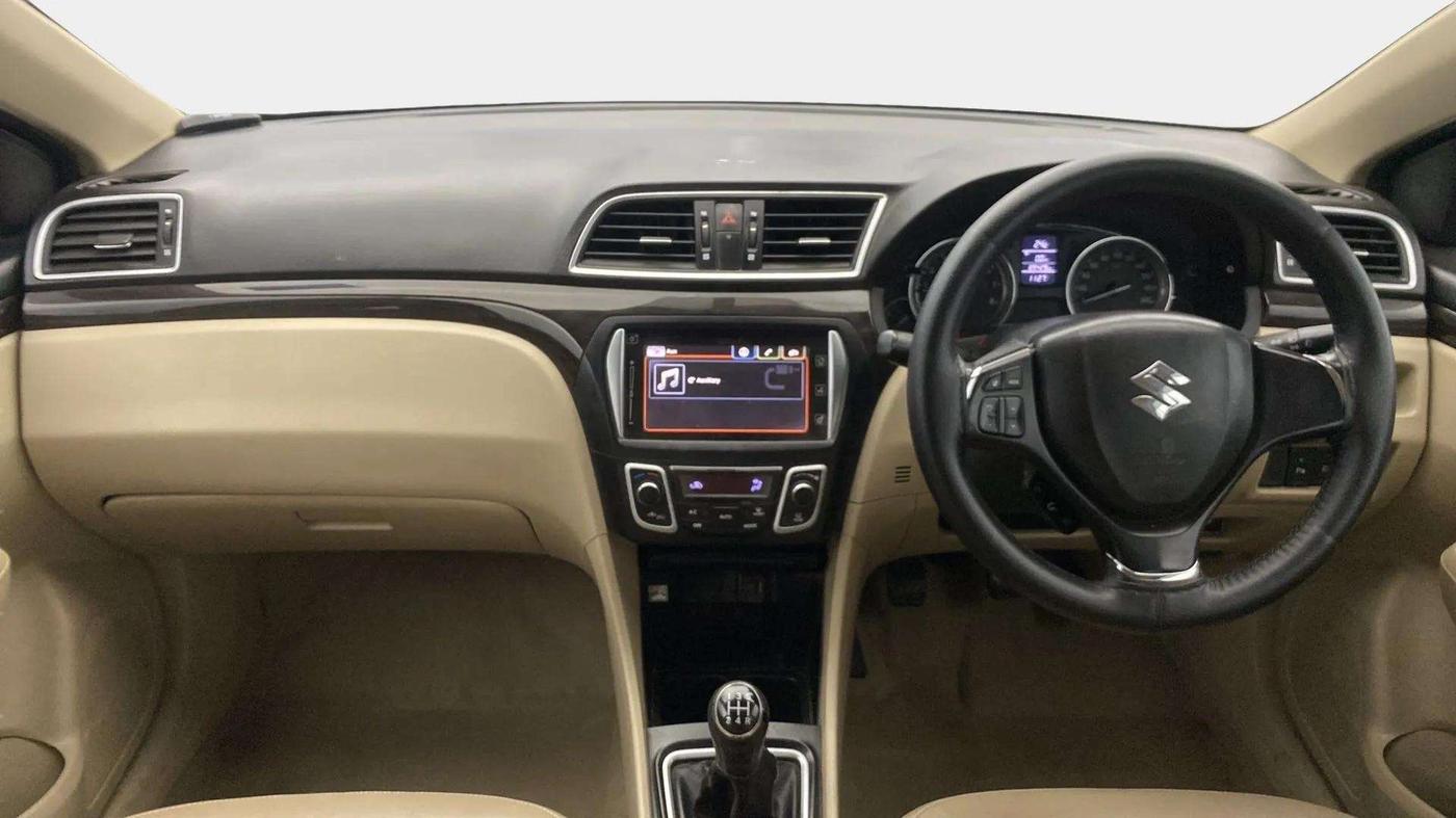 2017 Maruti Ciaz ALPHA 1.4 PETROL, Petrol, Manual, 89,408 km, Dashboard