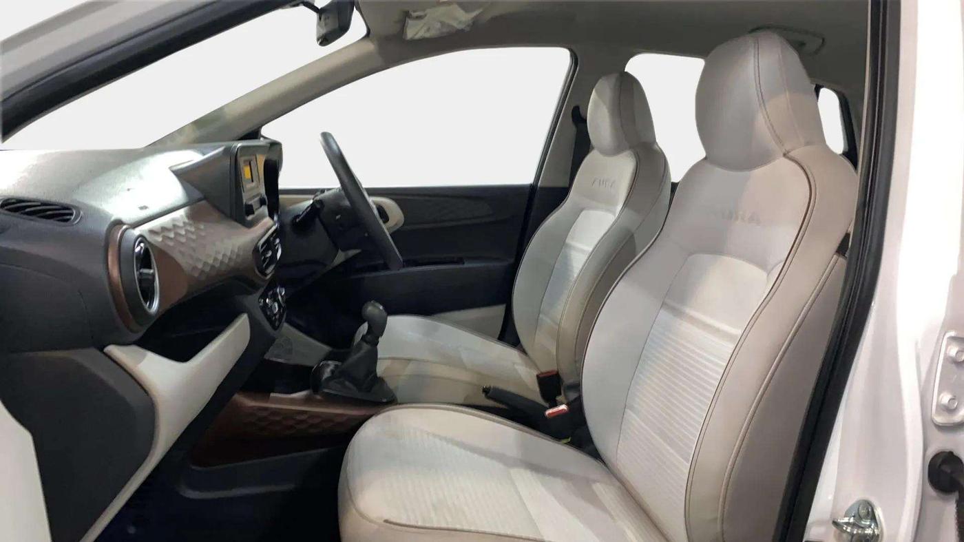 2024 Hyundai AURA S 1.2 CNG, CNG, Manual, 4,130 km, Right Side Front Door Cabin