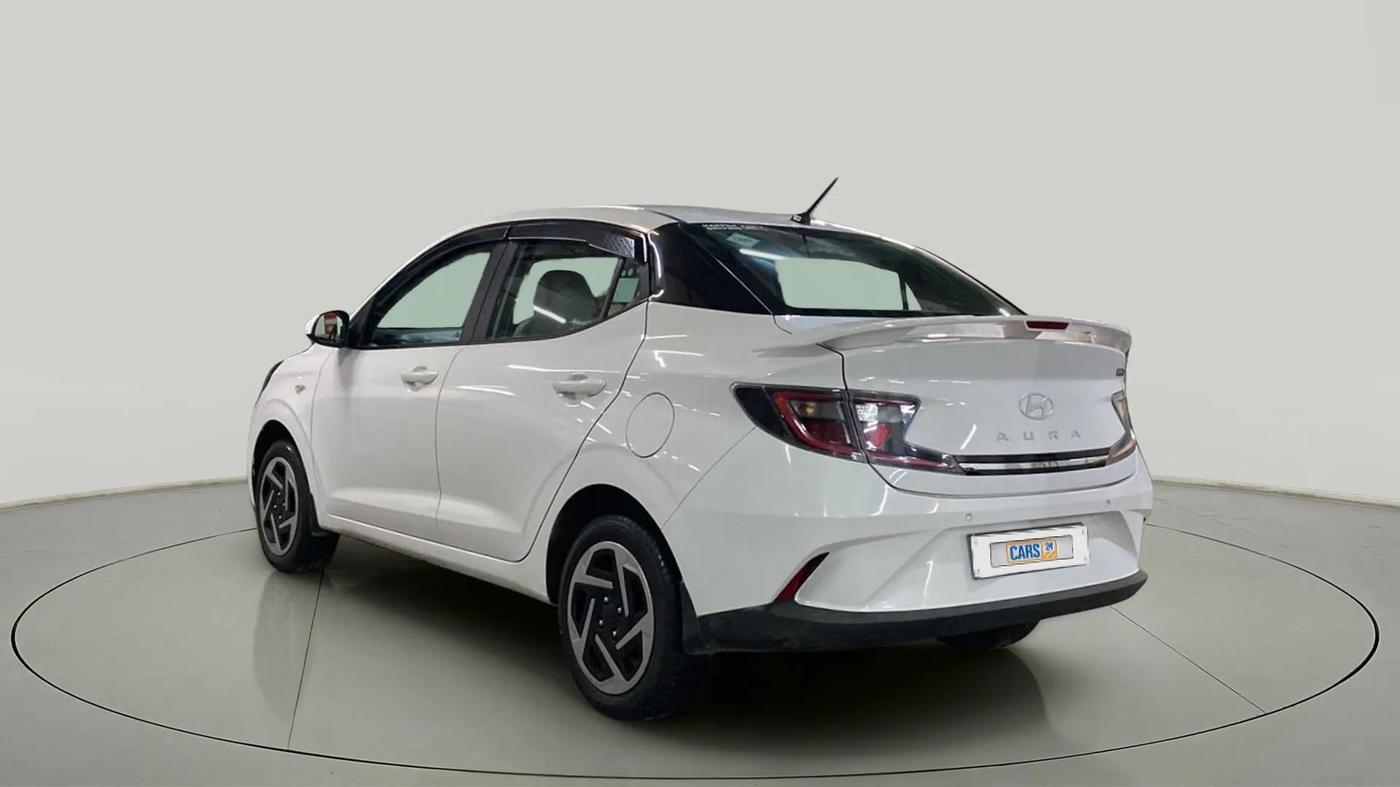 2024 Hyundai AURA S 1.2 CNG, CNG, Manual, 4,130 km, Left Back Diagonal