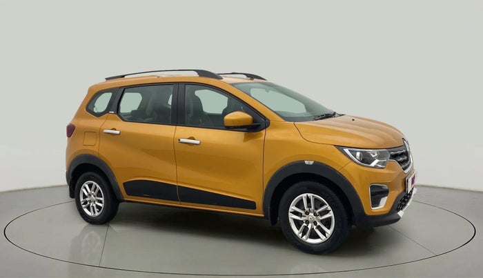 2019 Renault TRIBER RXT, Petrol, Manual, 33,683 km, Right Front Diagonal