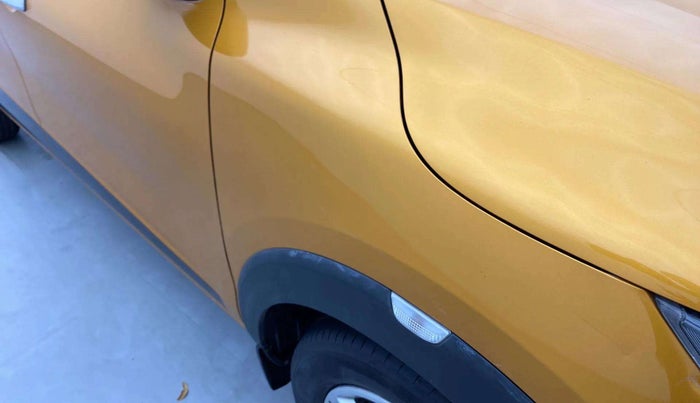 2019 Renault TRIBER RXT, Petrol, Manual, 33,683 km, Right fender - Slightly dented