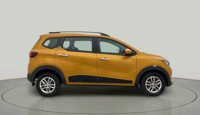 2019 Renault TRIBER RXT, Petrol, Manual, 33,683 km, Right Side View