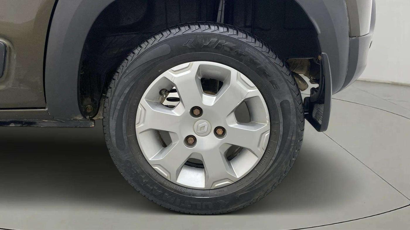 2018 Renault Kwid CLIMBER 1.0 AMT, Petrol, Automatic, 33,840 km, Left Rear Wheel