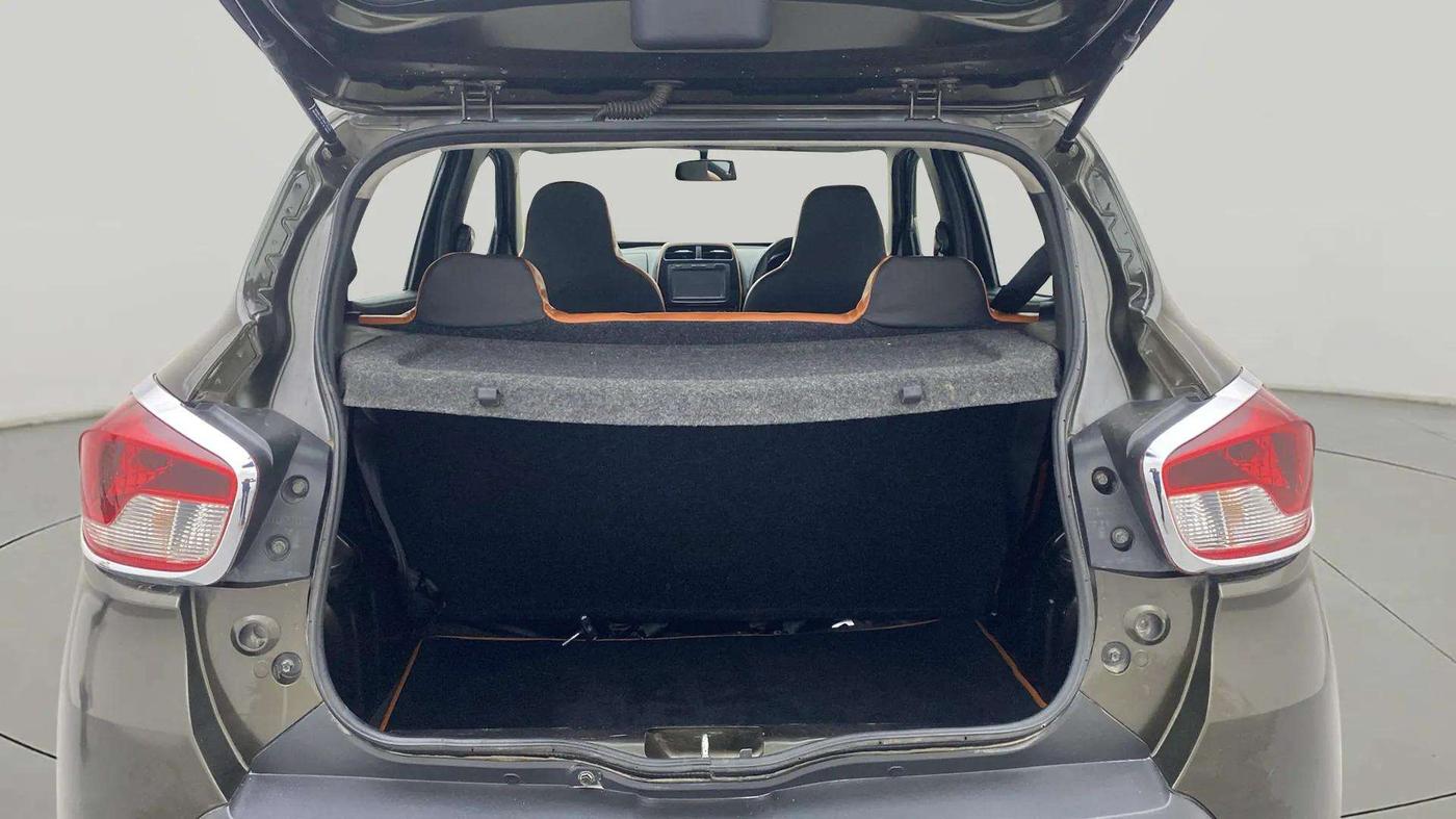 2018 Renault Kwid CLIMBER 1.0 AMT, Petrol, Automatic, 33,840 km, Boot Inside