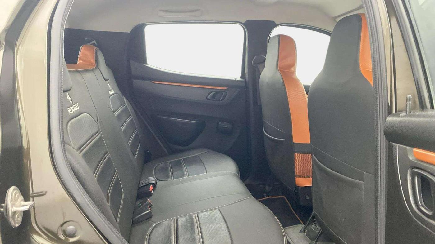 2018 Renault Kwid CLIMBER 1.0 AMT, Petrol, Automatic, 33,840 km, Right Side Rear Door Cabin
