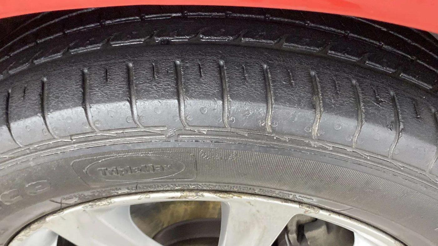 2018 Ford Ecosport TITANIUM 1.5L PETROL, Petrol, Manual, 49,541 km, Right Front Tyre Tread