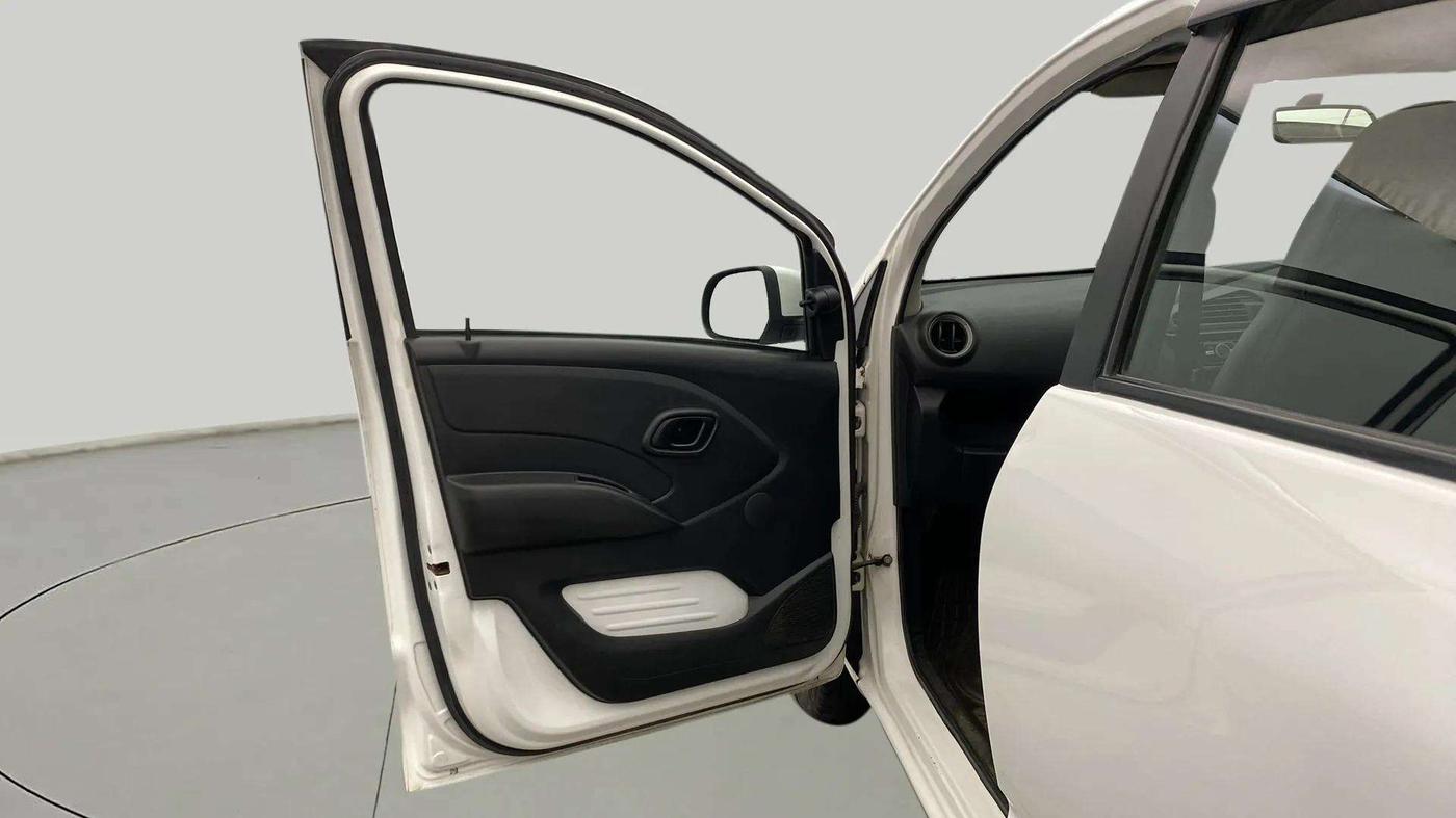 2017 Datsun Redi Go S 1.0, Petrol, Manual, 99,946 km, LHS Front Door