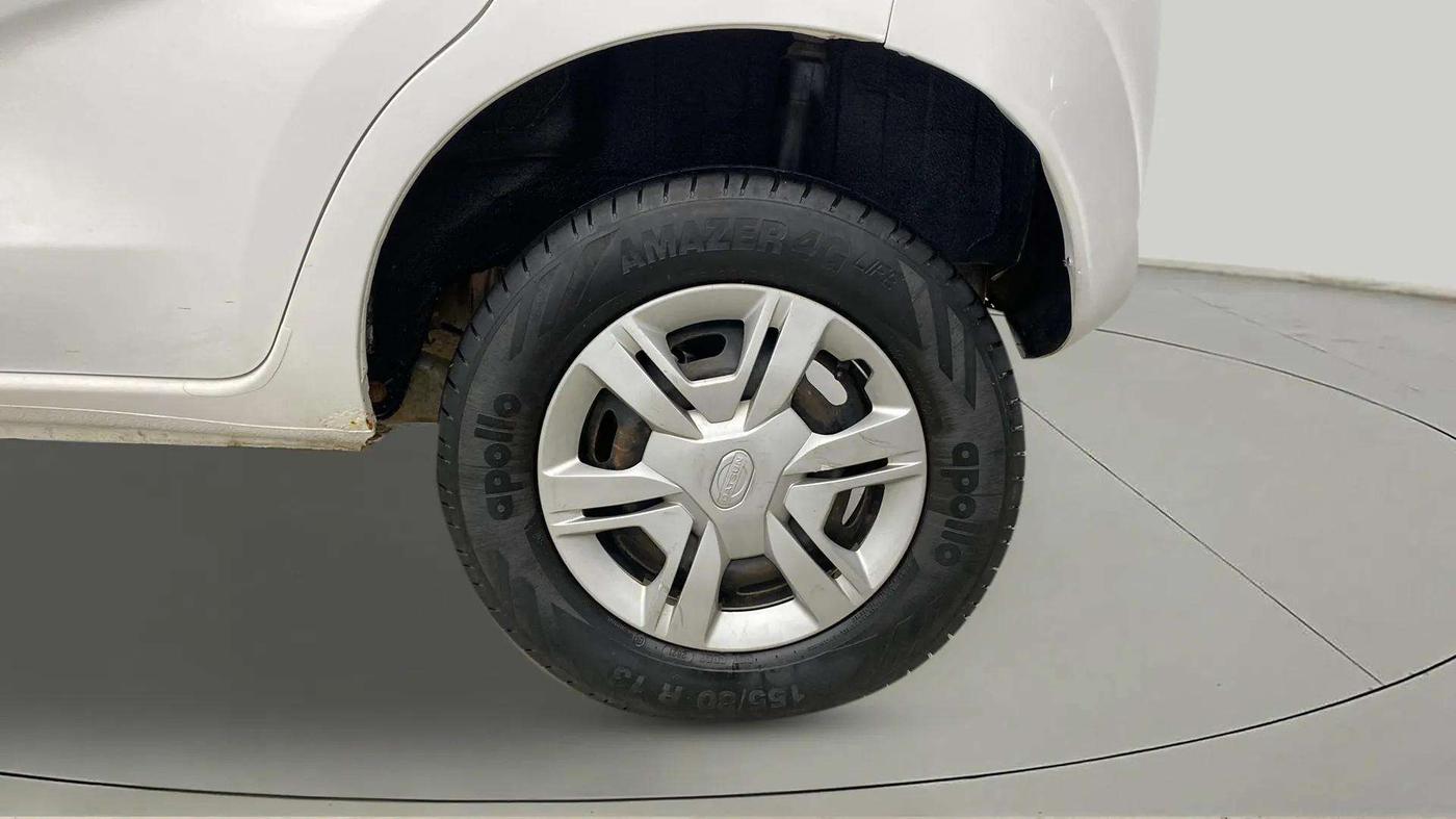 2017 Datsun Redi Go S 1.0, Petrol, Manual, 99,946 km, Left Rear Wheel