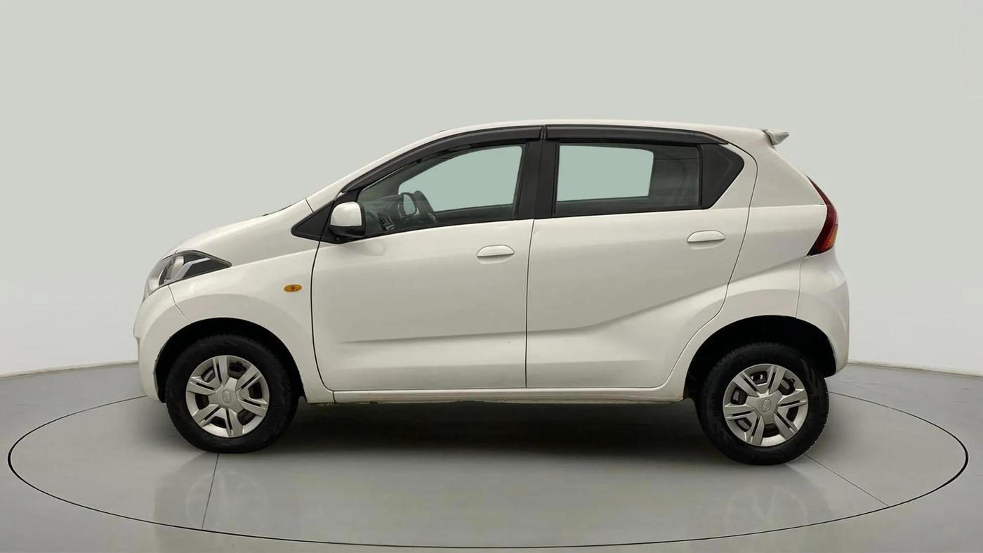 2017 Datsun Redi Go S 1.0, Petrol, Manual, 99,946 km, Left Side