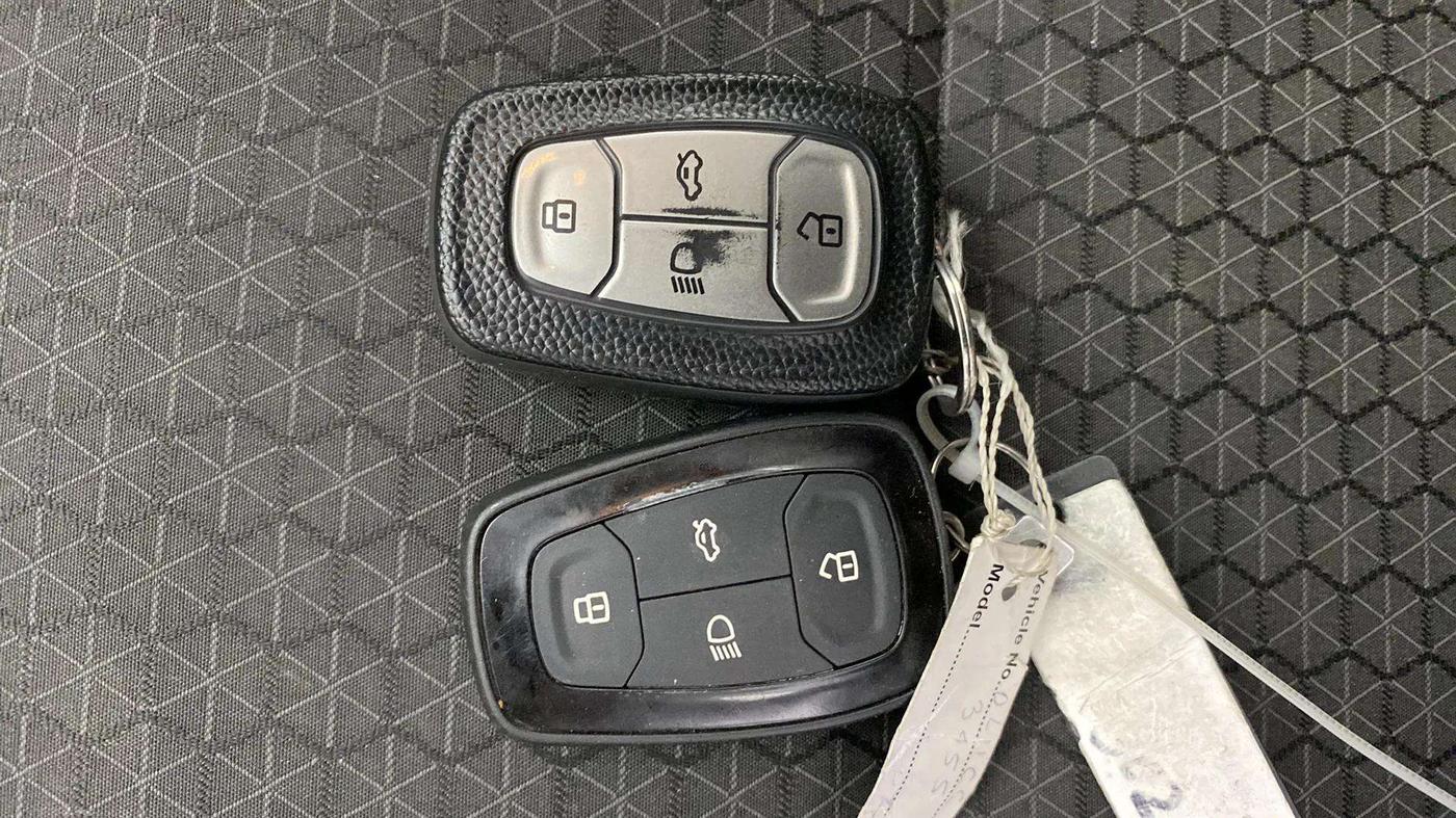 2020 Tata ALTROZ XT PETROL, Petrol, Manual, 48,575 km, Key Close Up