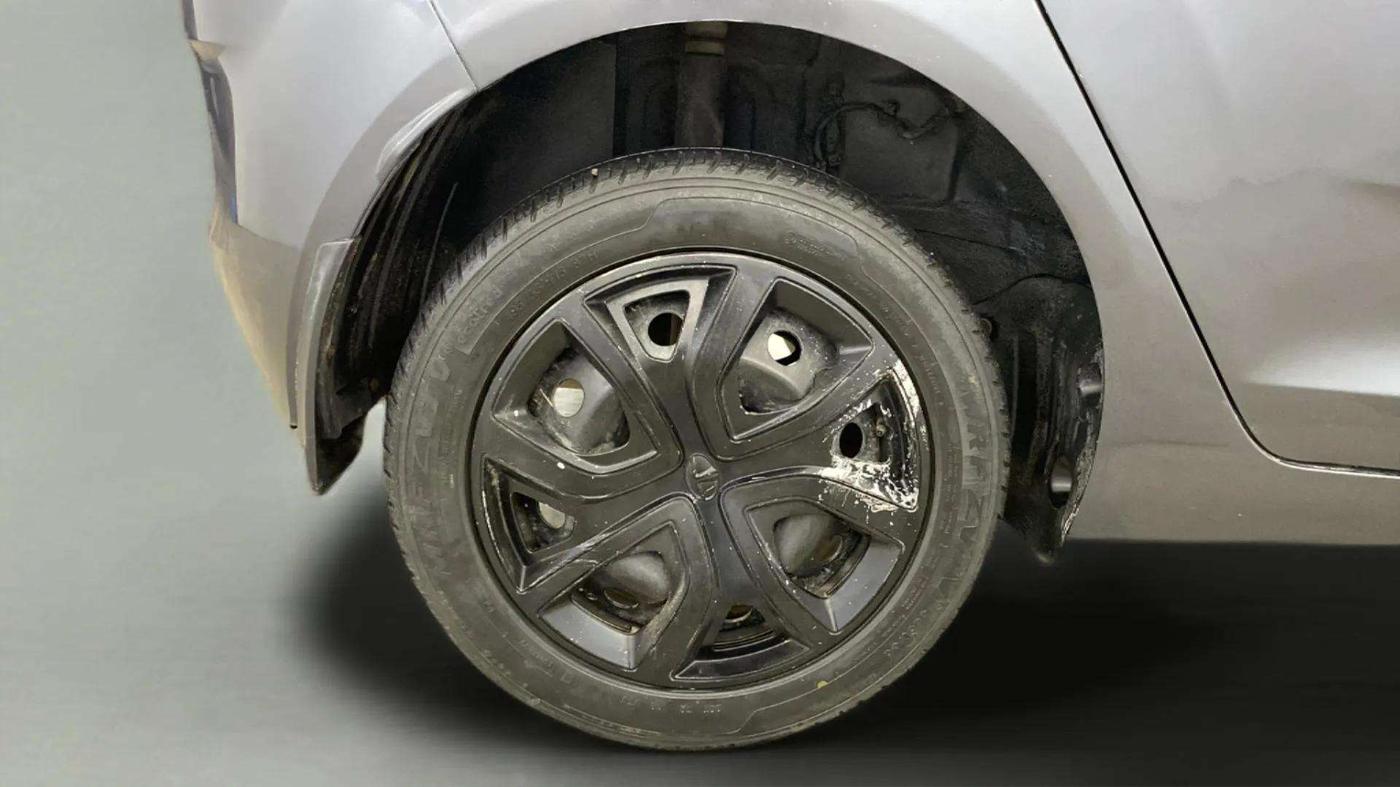 2020 Tata ALTROZ XT PETROL, Petrol, Manual, 48,575 km, Right Rear Wheel