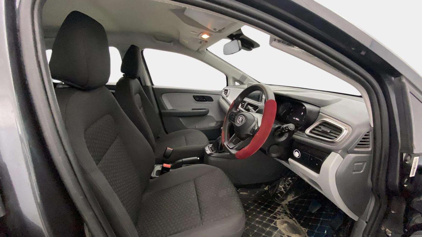2020 Tata ALTROZ XT PETROL, Petrol, Manual, 48,575 km, Right Side Front Door Cabin