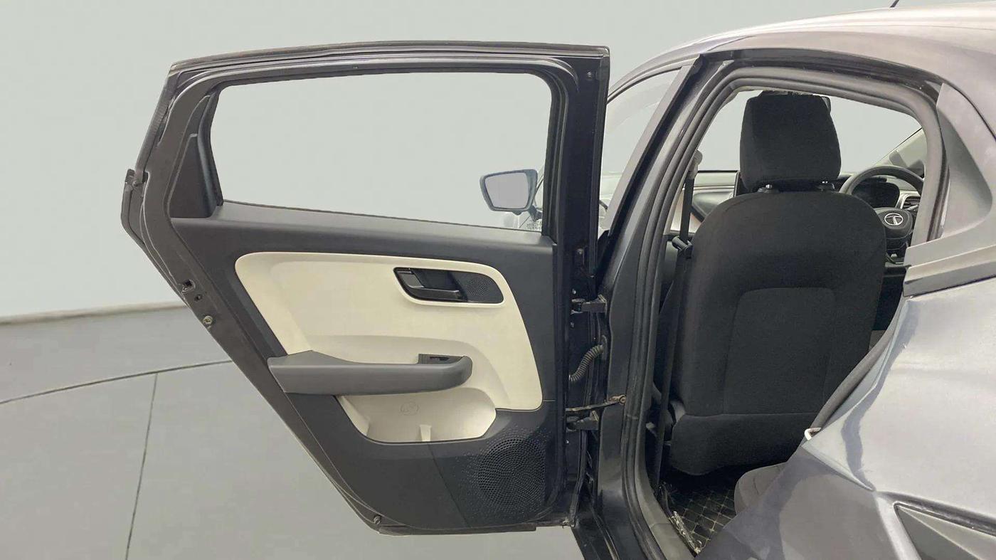 2020 Tata ALTROZ XT PETROL, Petrol, Manual, 48,575 km, LHS Rear Door