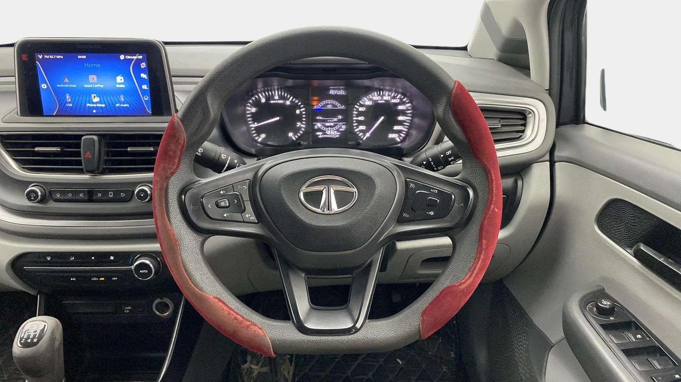 2020 Tata ALTROZ XT PETROL, Petrol, Manual, 48,575 km, Steering Wheel Close Up