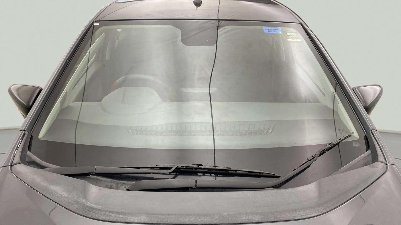 2020 Tata ALTROZ XT PETROL, Petrol, Manual, 48,575 km, Front Windshield