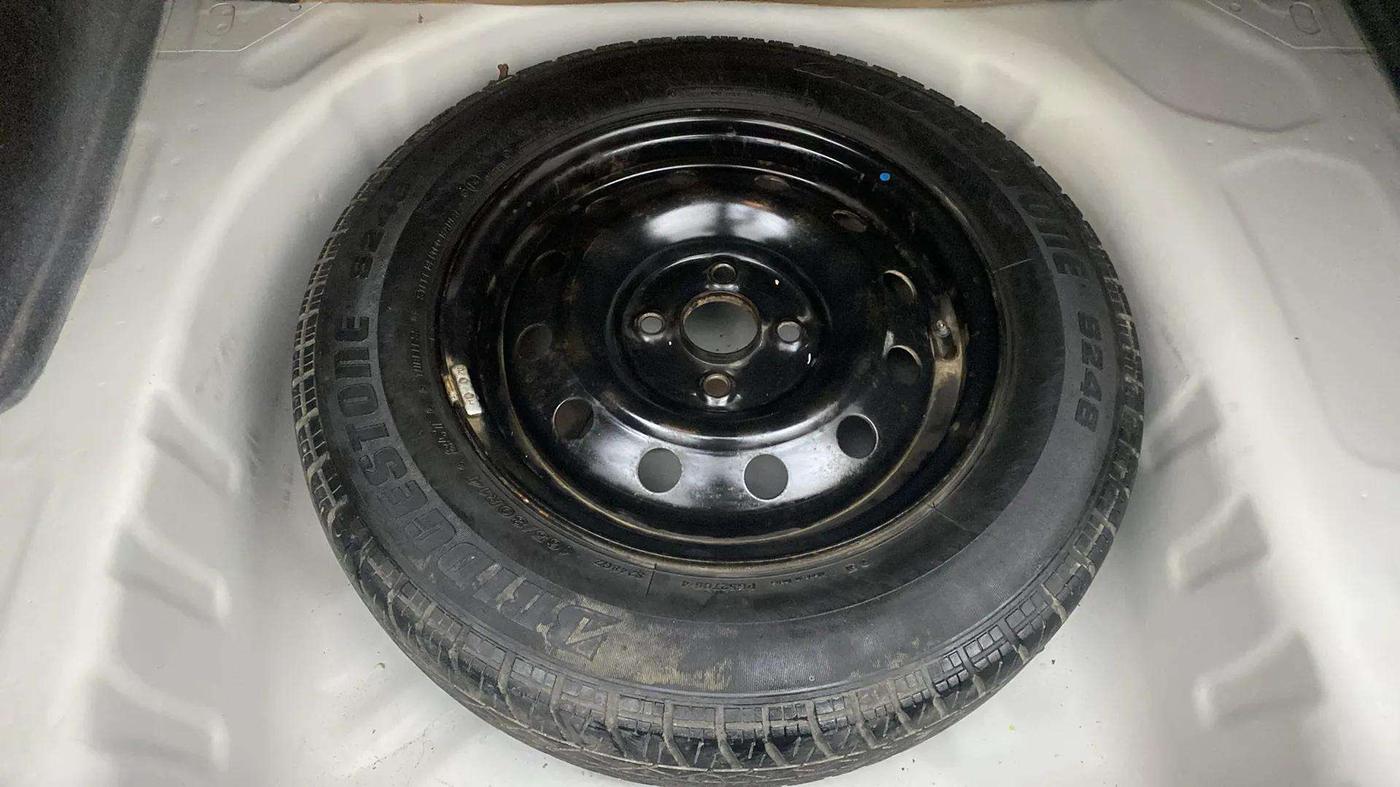 2018 Maruti Dzire VDI, Diesel, Manual, 77,761 km, Spare Tyre